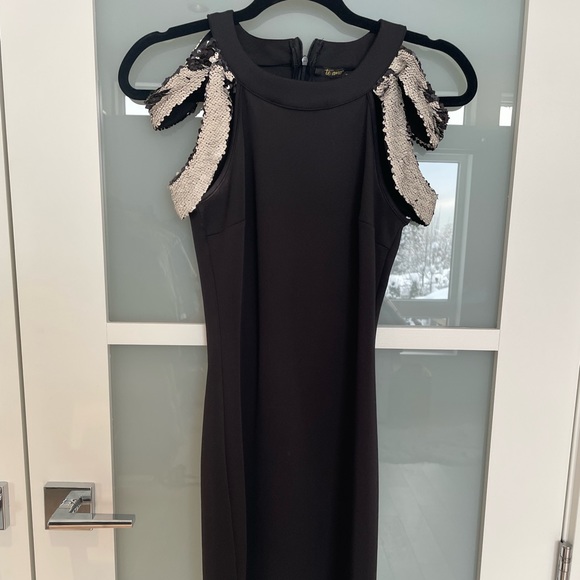 Te Onio Black Cocktail Dress, Size XS - Picture 8 of 8